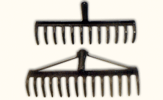 GARDEN RAKE (Black Epoxy)